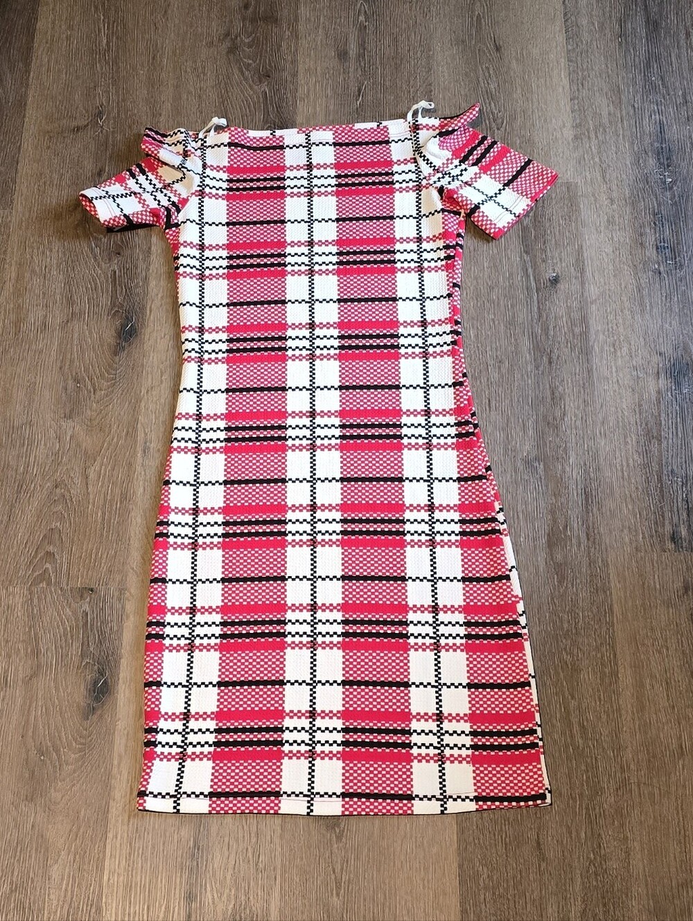 Plaid Off-Shoulder Red & White Bodycon Dress Size M
